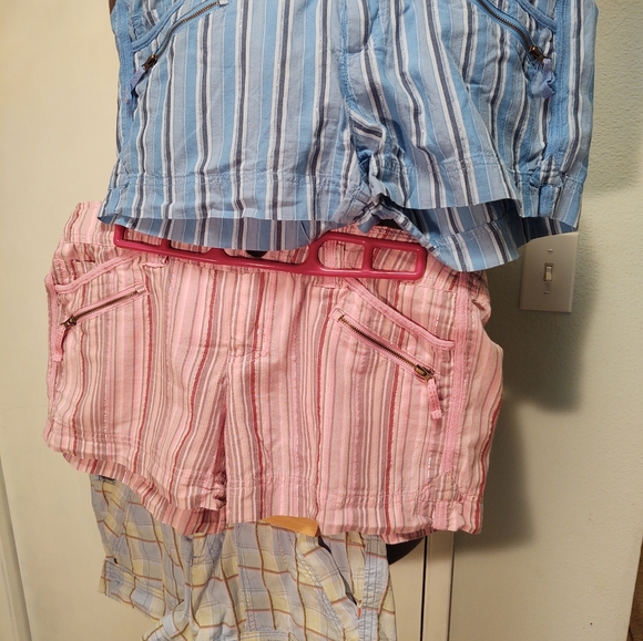 3 pairs Institute Libéral women's shorts. - Picture 2 of 12